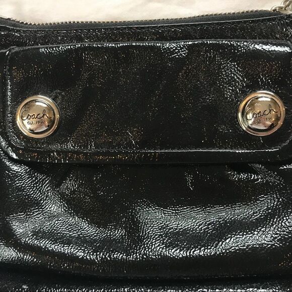 Coach black Patent leather Crossbody purse - Picture 3 of 5